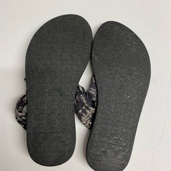 Sanuk girls yoga sling 2 sandals/ size5 - Picture 6 of 6